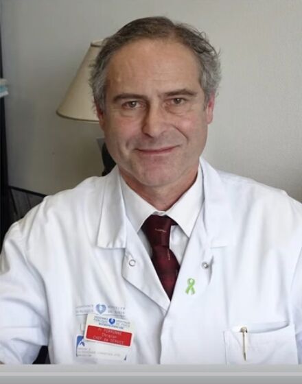 Docteur Neurologue Tony Cooney